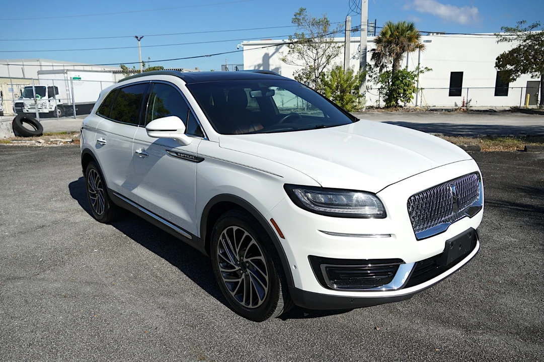 2020 Lincoln Nautilus - Image 14 of 21