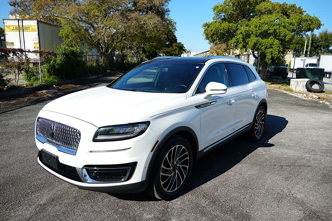 2020 Lincoln Nautilus - Image 12 of 21