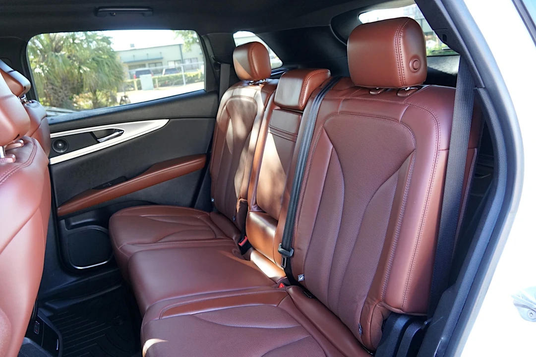 2020 Lincoln Nautilus - Image 21 of 21