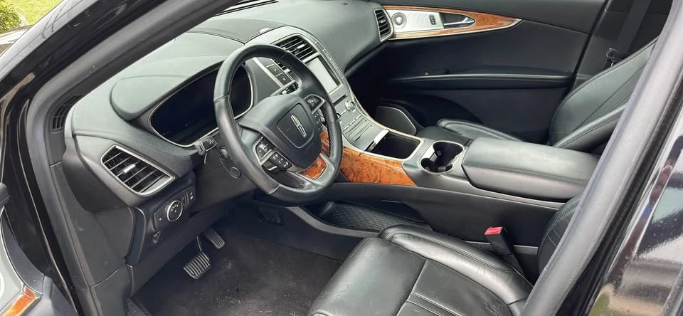 2020 Lincoln Nautilus - Image 3 of 3