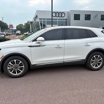 2020 Lincoln Nautilus Reserve Sport Utility 4D