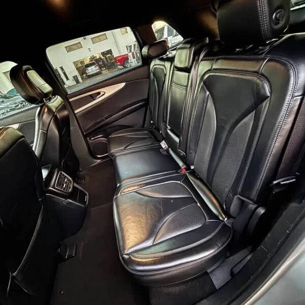 2020 Lincoln Nautilus - Image 3 of 17