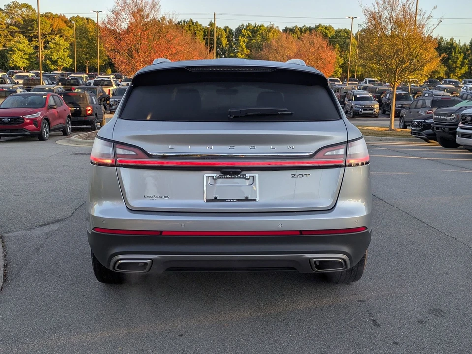2020 Lincoln Nautilus - Image 5 of 12