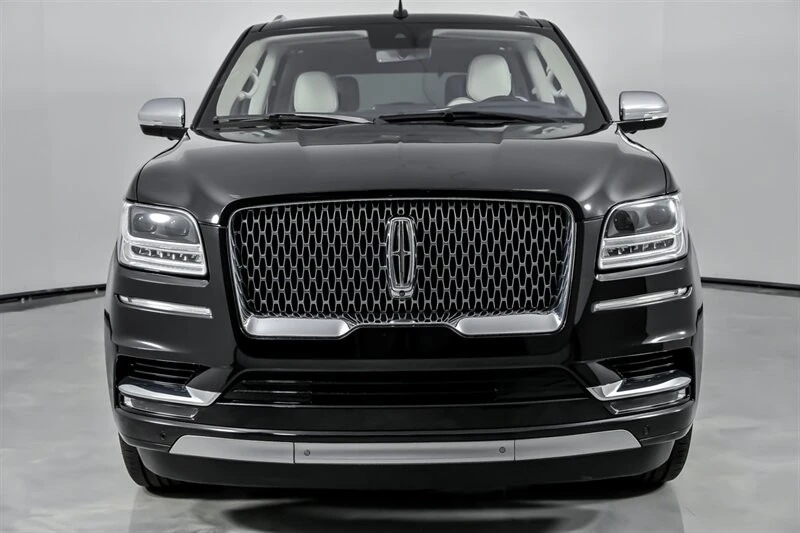 2020 Lincoln Navigator 4th Gen - Image 5 of 21