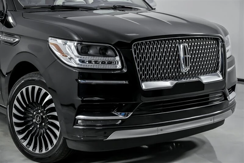 2020 Lincoln Navigator 4th Gen - Image 3 of 21