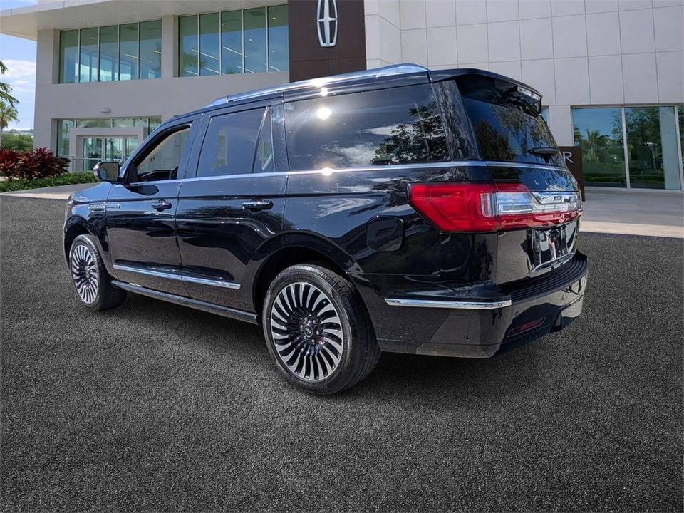 2020 Lincoln Navigator 4th Gen - Image 5 of 12