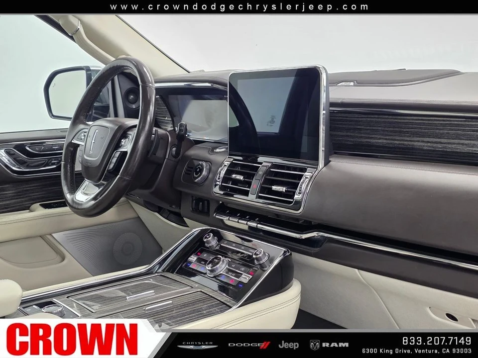 2020 Lincoln Navigator 4th Gen - Image 13 of 21