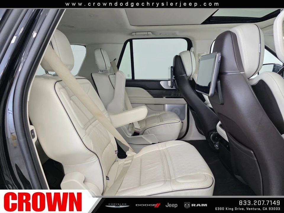 2020 Lincoln Navigator 4th Gen - Image 16 of 21