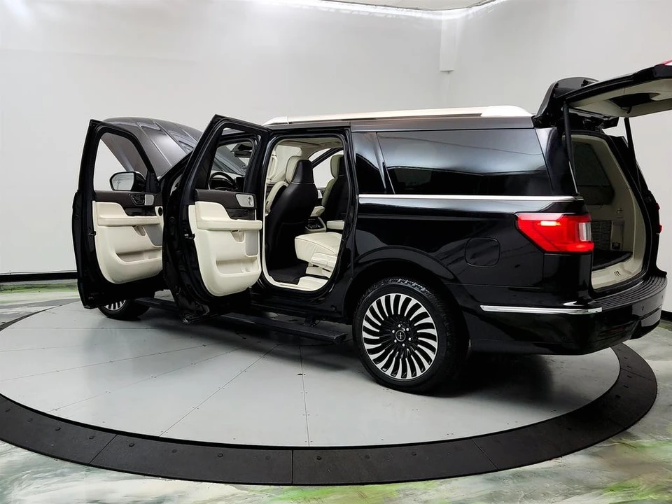 2020 Lincoln Navigator 4th Gen - Image 12 of 12