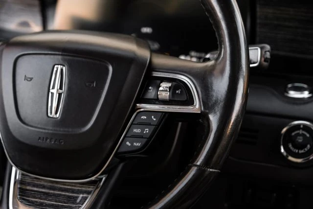 2020 Lincoln Navigator 4th Gen - Image 17 of 21