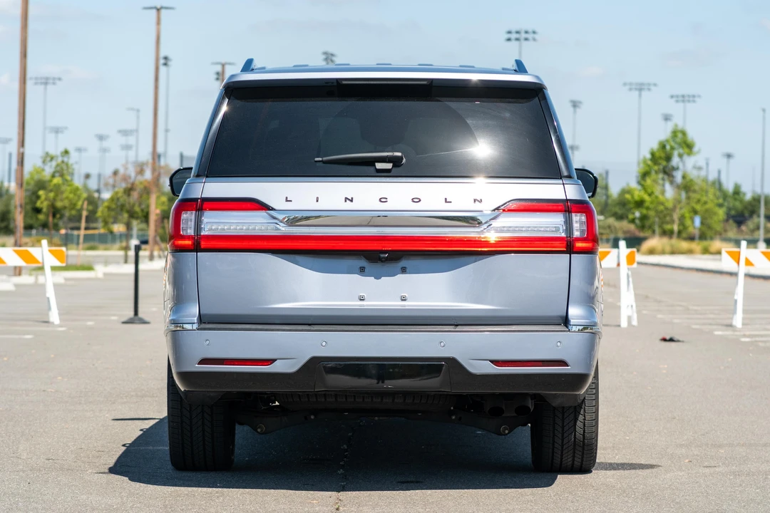 2020 Lincoln Navigator 4th Gen - Image 5 of 31