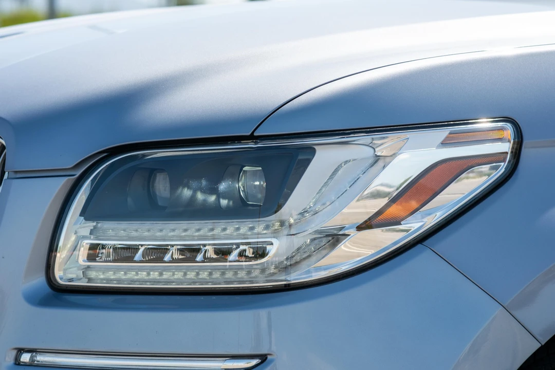 2020 Lincoln Navigator 4th Gen - Image 16 of 31
