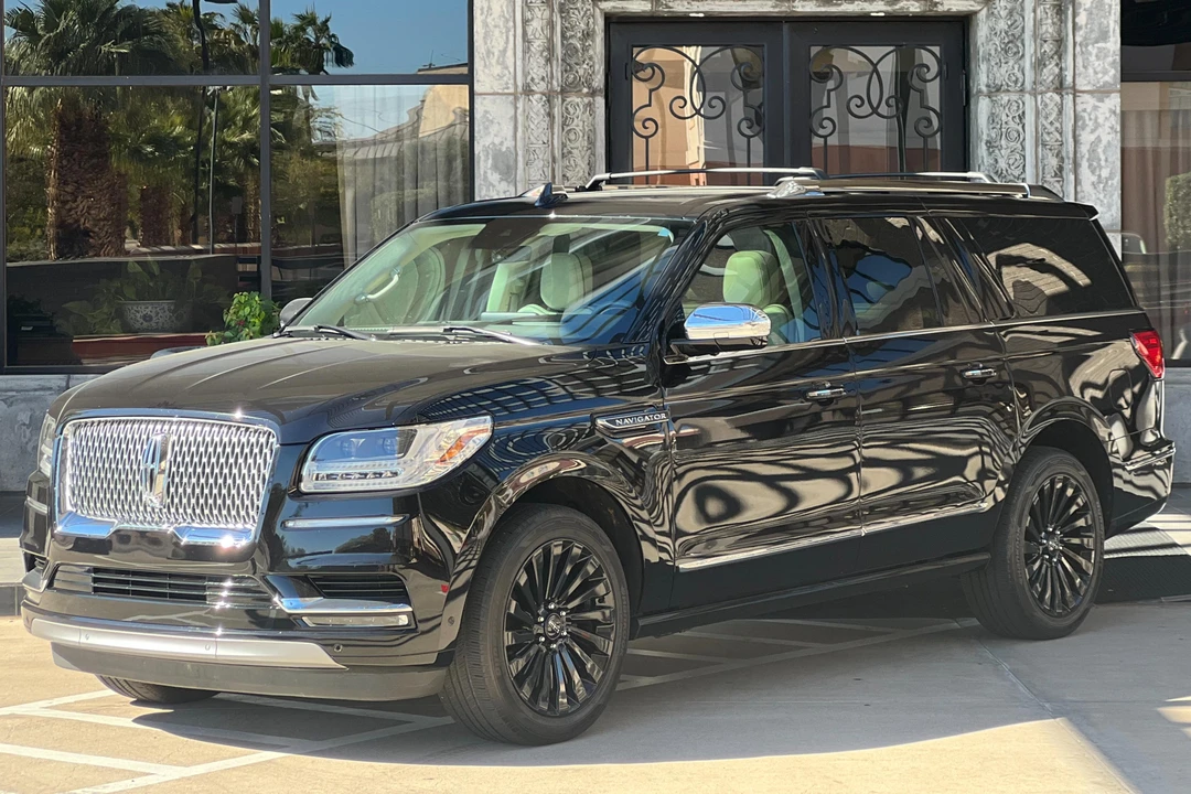 2020 Lincoln Navigator 4th Gen - Image 12 of 31