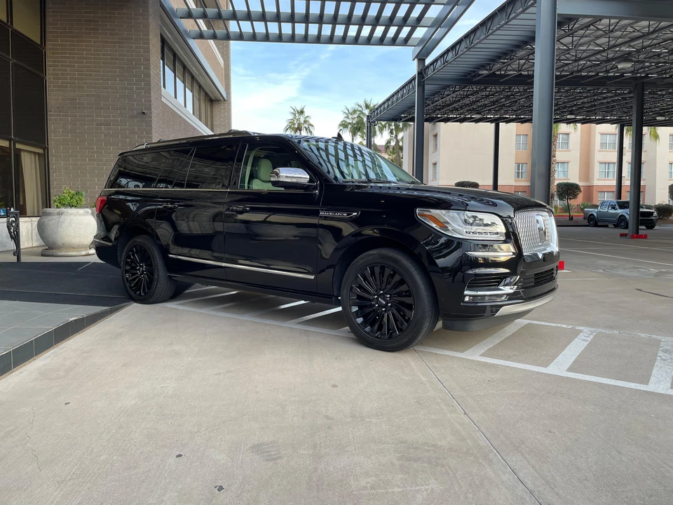 2020 Lincoln Navigator 4th Gen - Image 22 of 31