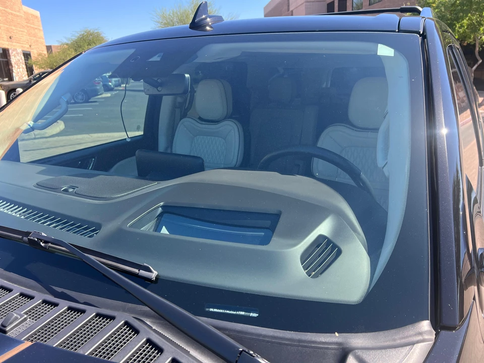 2020 Lincoln Navigator 4th Gen - Image 25 of 31