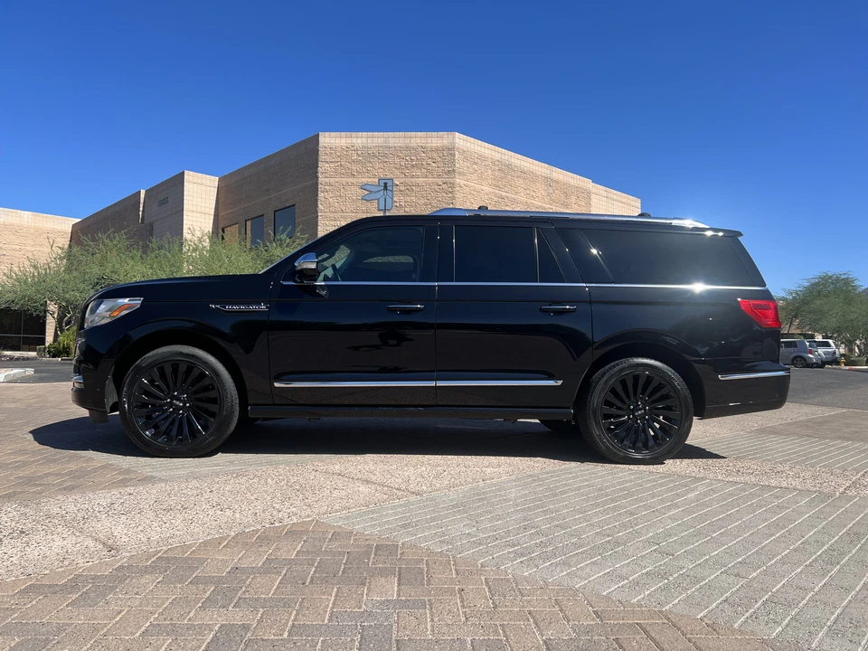 2020 Lincoln Navigator 4th Gen - Image 15 of 31