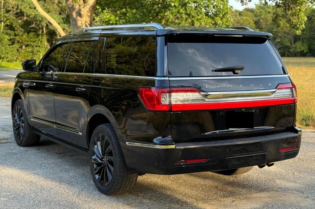 2020 Lincoln Navigator 4th Gen - Image 2 of 21