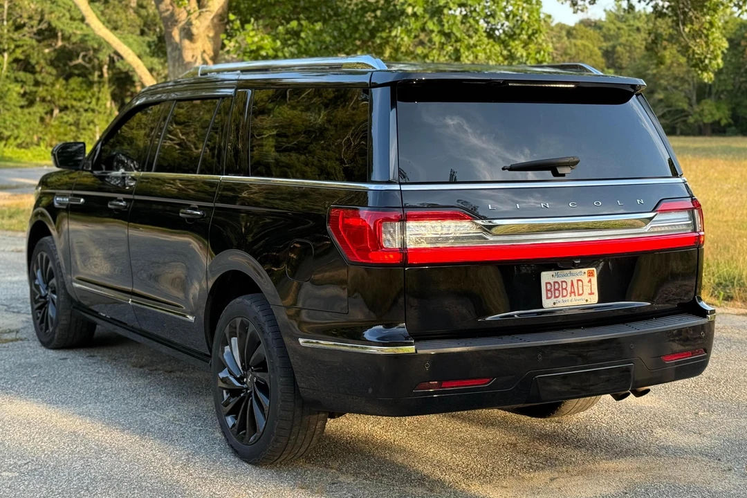 2020 Lincoln Navigator 4th Gen - Image 4 of 31
