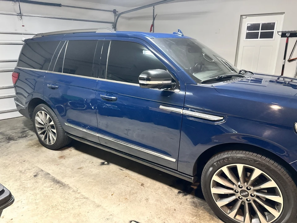 2020 Lincoln Navigator 4th Gen - Image 10 of 11