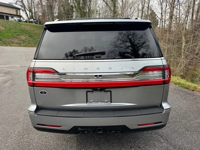 2020 Lincoln Navigator 4th Gen - Image 7 of 21