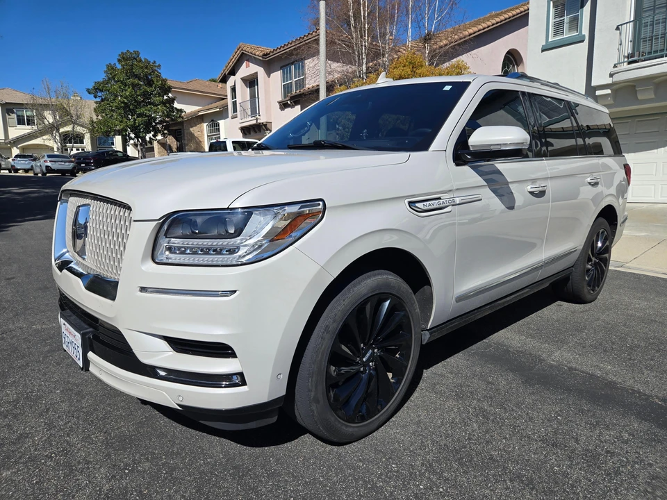 2020 Lincoln Navigator 4th Gen - Image 8 of 31