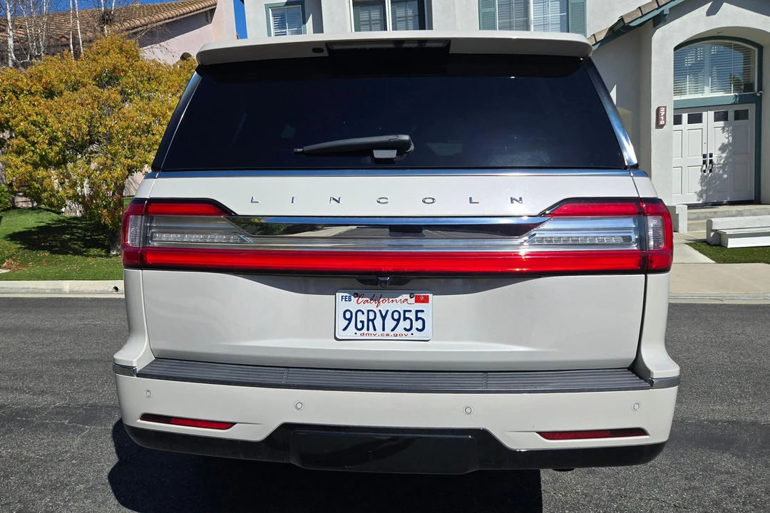 2020 Lincoln Navigator 4th Gen - Image 5 of 31
