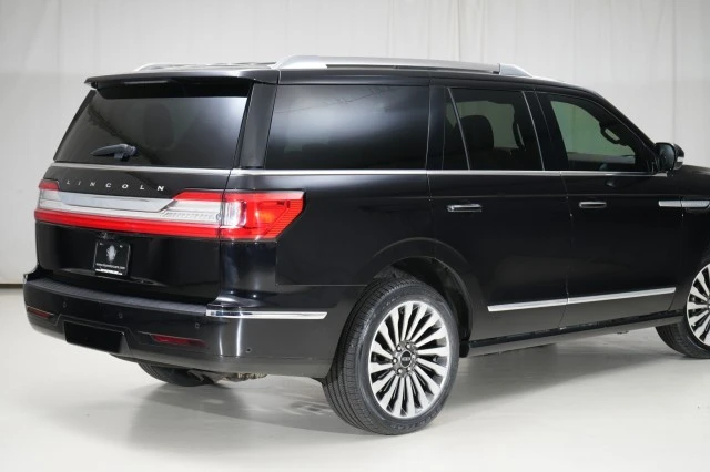 2020 Lincoln Navigator 4th Gen - Image 19 of 21