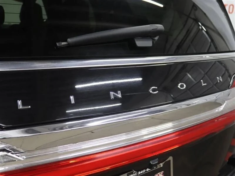 2020 Lincoln Navigator 4th Gen - Image 8 of 12