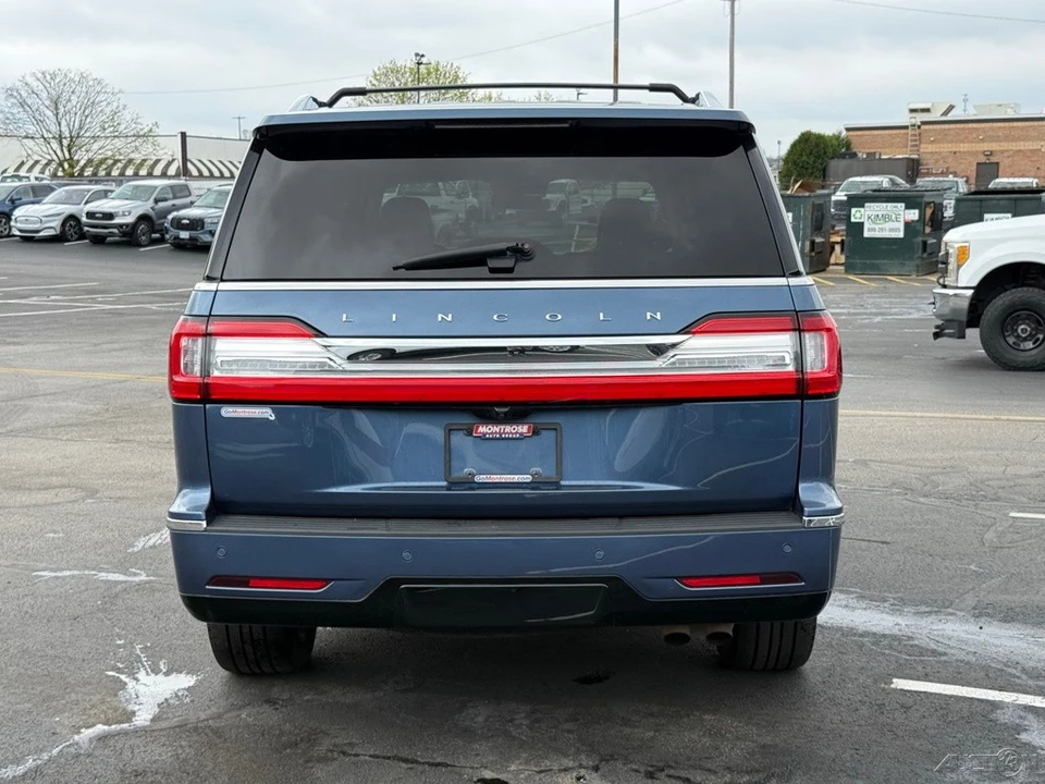 2020 Lincoln Navigator 4th Gen - Image 4 of 12