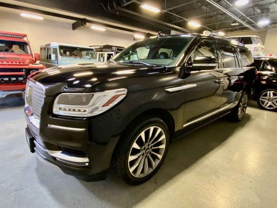 2020 Lincoln Navigator 4th Gen - Image 2 of 21