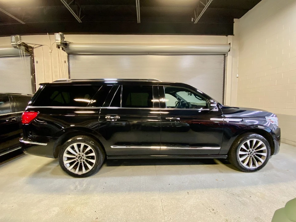 2020 Lincoln Navigator 4th Gen - Image 10 of 21