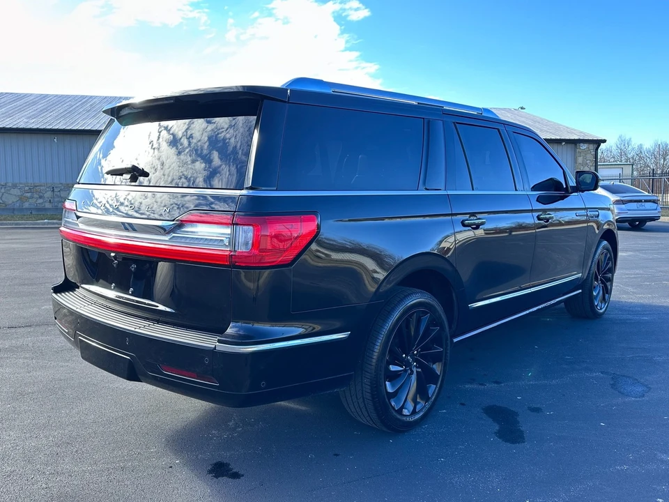 2020 Lincoln Navigator 4th Gen - Image 11 of 21