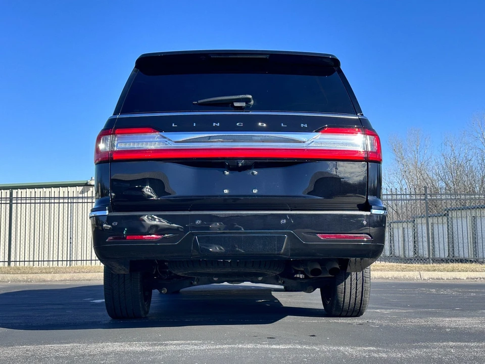 2020 Lincoln Navigator 4th Gen - Image 5 of 21