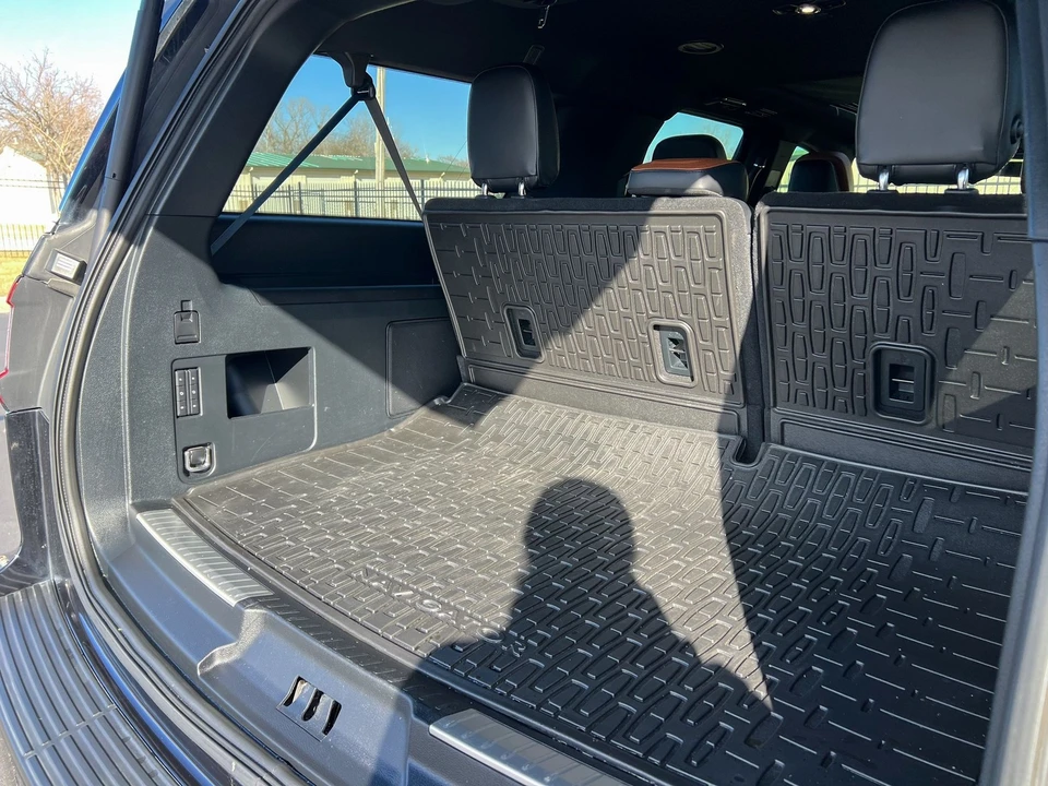 2020 Lincoln Navigator 4th Gen - Image 20 of 21