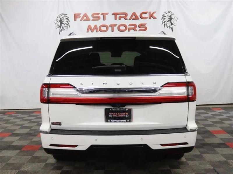 2020 Lincoln Navigator 4th Gen - Image 5 of 12