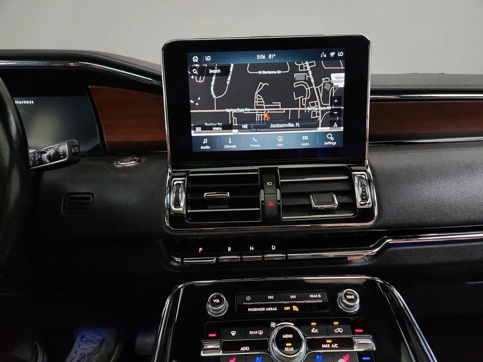 2020 Lincoln Navigator 4th Gen - Image 22 of 31