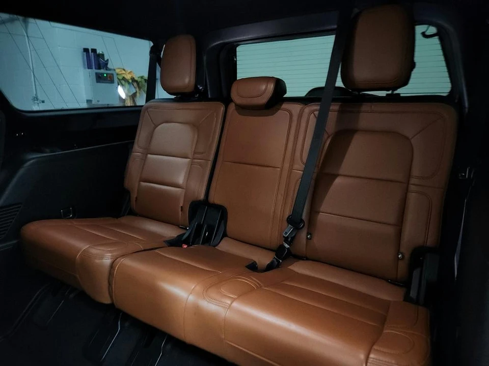 2020 Lincoln Navigator 4th Gen - Image 28 of 31