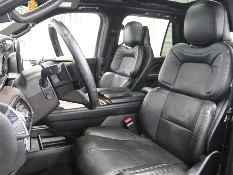 2020 Lincoln Navigator 4th Gen - Image 7 of 12