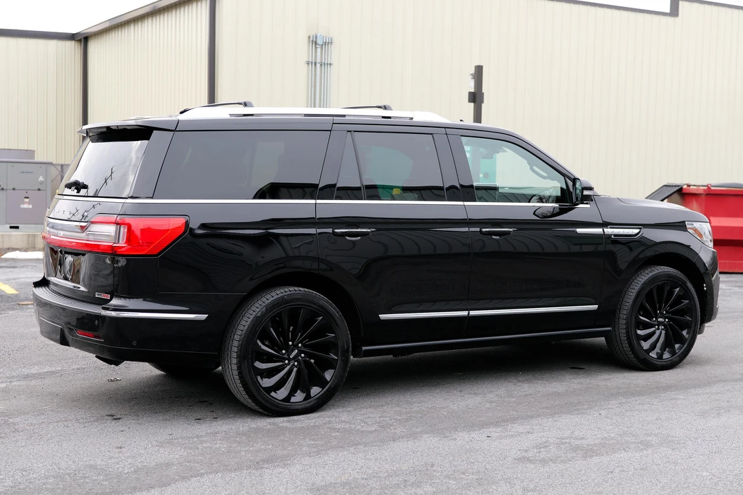 2020 Lincoln Navigator 4th Gen - Image 18 of 31