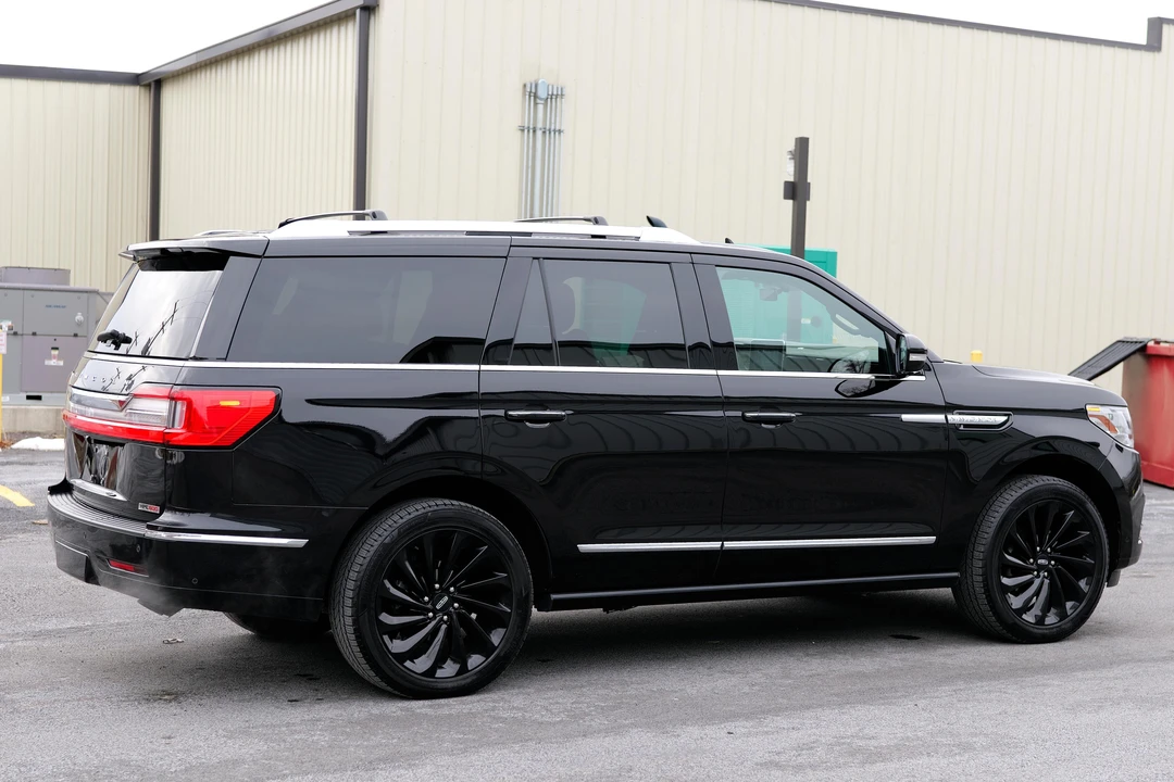 2020 Lincoln Navigator 4th Gen - Image 17 of 31