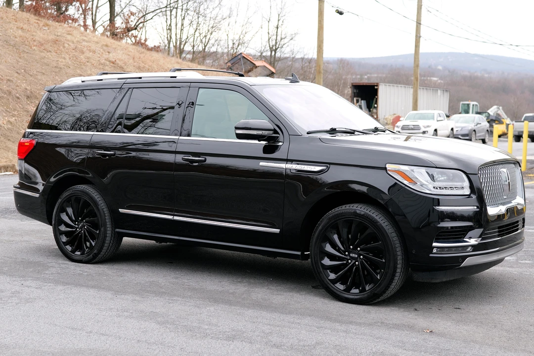 2020 Lincoln Navigator 4th Gen - Image 21 of 31