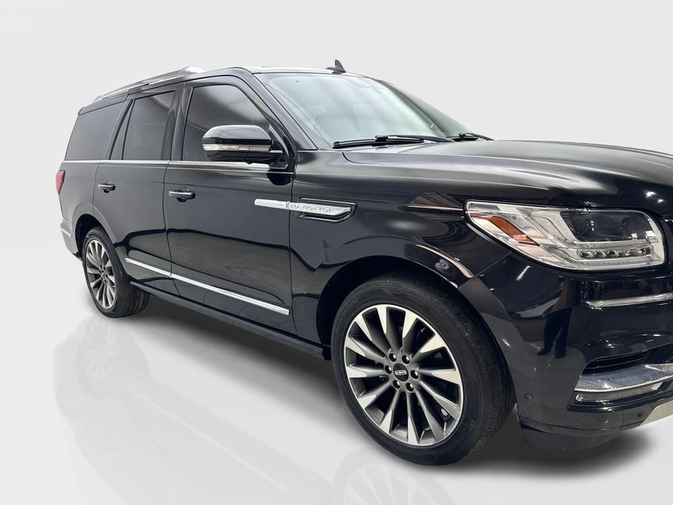 2020 Lincoln Navigator 4th Gen - Image 12 of 21