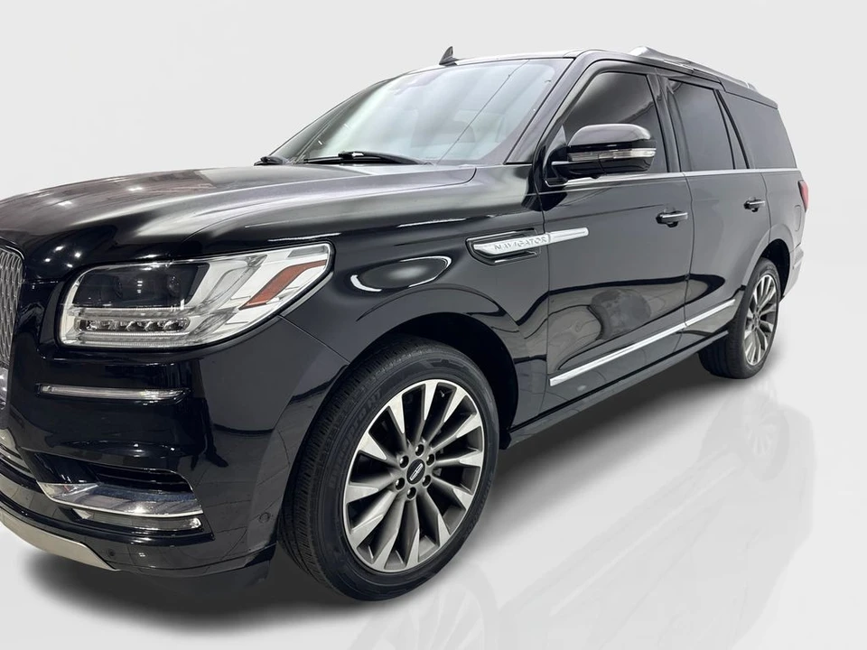 2020 Lincoln Navigator 4th Gen - Image 11 of 21