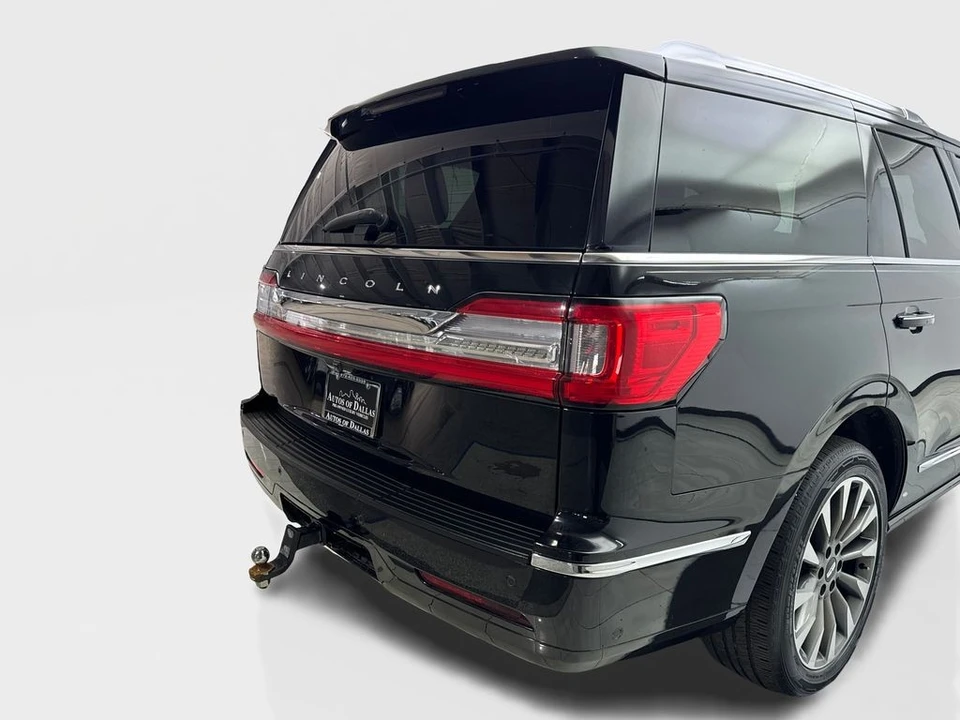 2020 Lincoln Navigator 4th Gen - Image 18 of 21