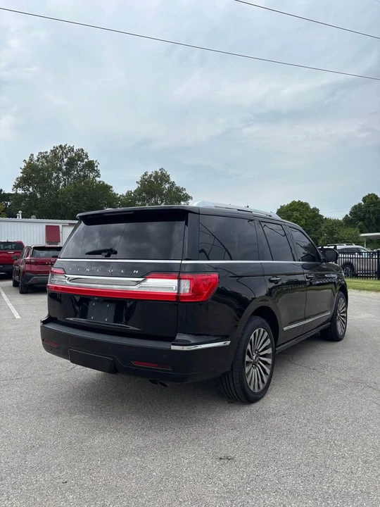 2020 Lincoln Navigator 4th Gen - Image 2 of 9