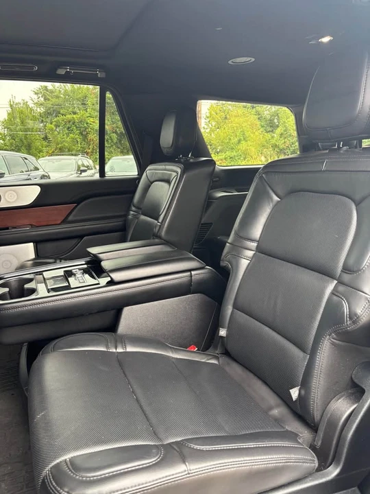 2020 Lincoln Navigator 4th Gen - Image 6 of 9