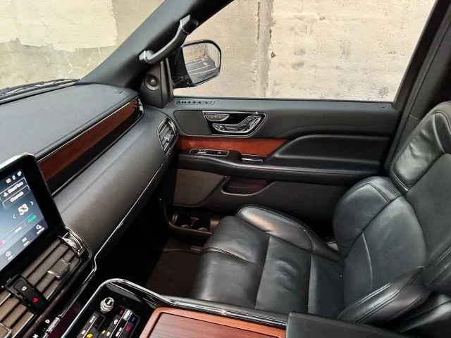 2020 Lincoln Navigator 4th Gen - Image 20 of 21