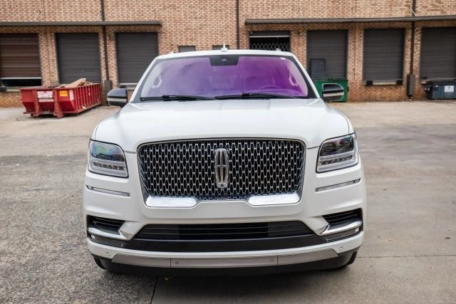 2020 Lincoln Navigator 4th Gen - Image 9 of 21