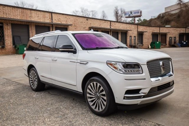 2020 Lincoln Navigator 4th Gen - Image 10 of 21