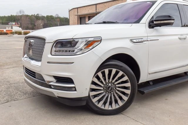 2020 Lincoln Navigator 4th Gen - Image 3 of 21